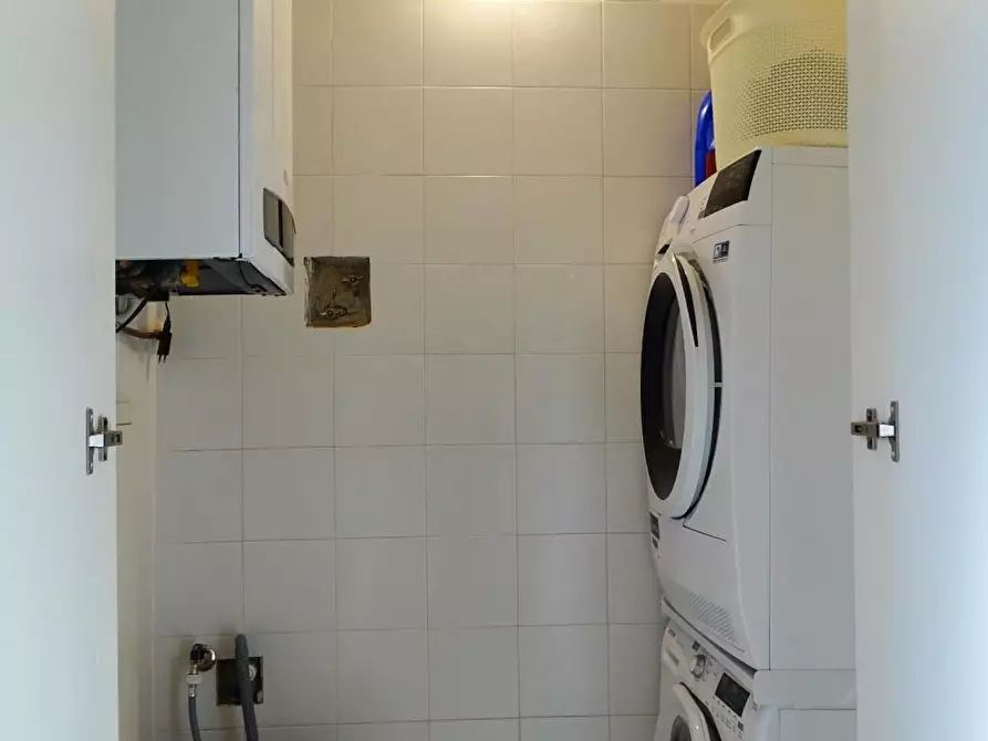 Immagine 25 di Villa in vendita  a San Miniato