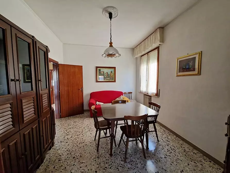 Immagine 4 di Appartamento in vendita  a Fucecchio