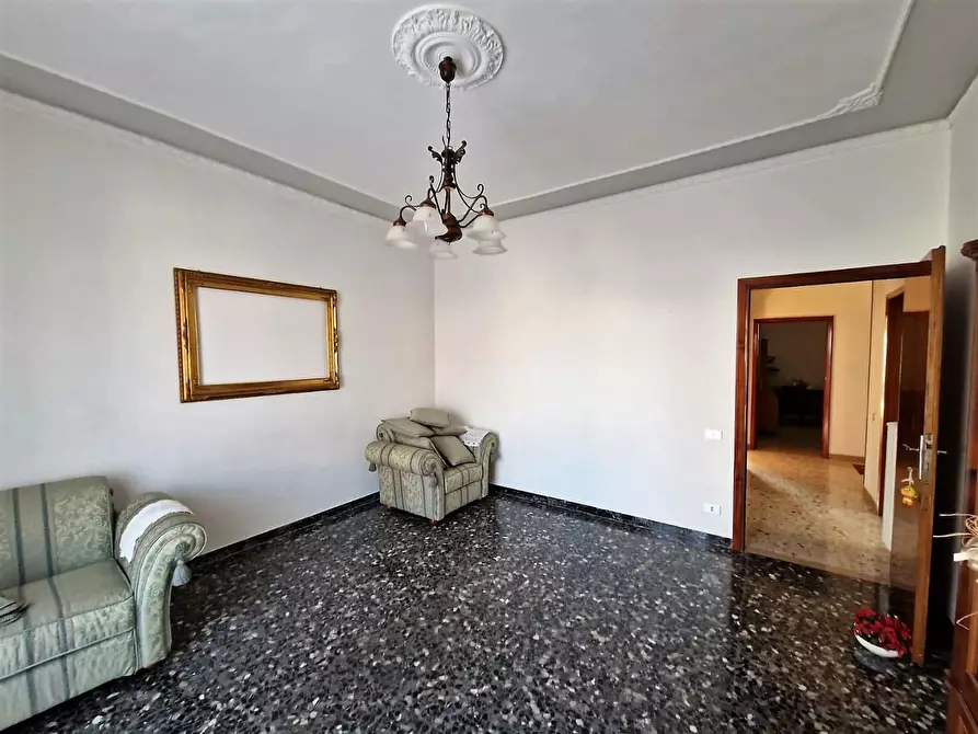 Immagine 16 di Appartamento in vendita  a Fucecchio