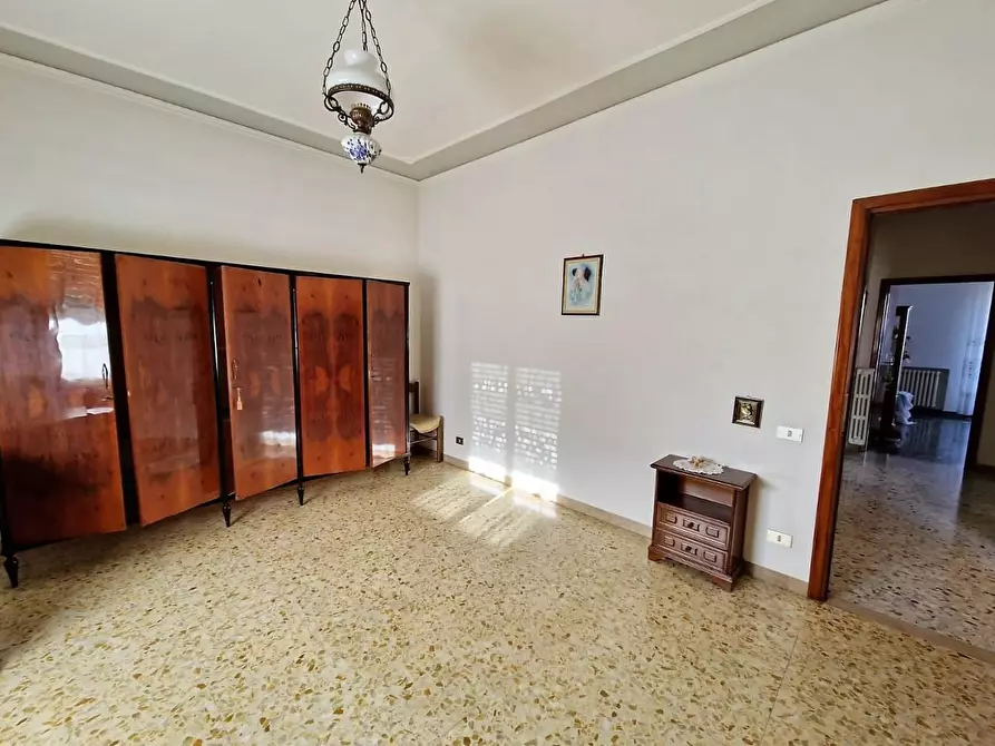 Immagine 11 di Appartamento in vendita  a Fucecchio