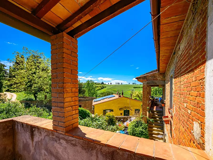 Immagine 5 di Casa colonica in vendita  a Capannoli