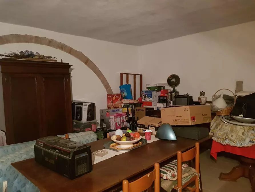 Immagine 23 di Appartamento in vendita  a Lajatico