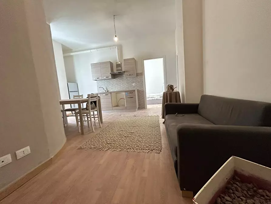 Immagine 5 di Appartamento in vendita  a Massa