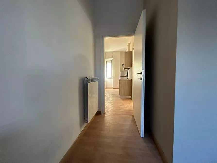 Immagine 17 di Appartamento in vendita  a Massa