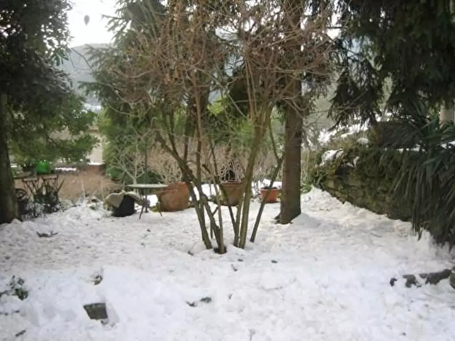 Immagine 5 di Rustico / casale in vendita  a Calci