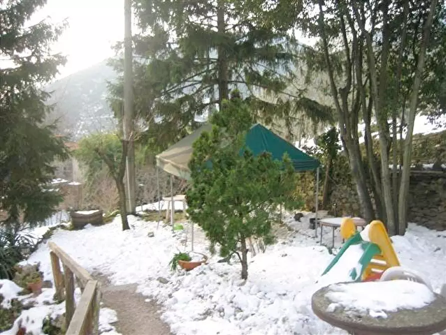 Immagine 7 di Rustico / casale in vendita  a Calci