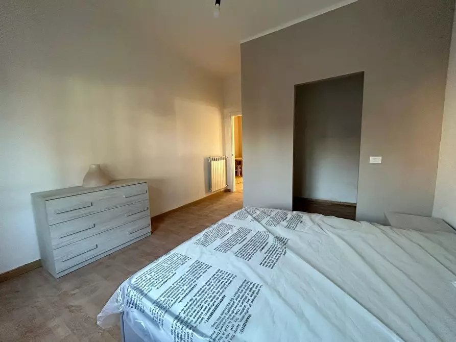 Immagine 7 di Appartamento in vendita  a Massa