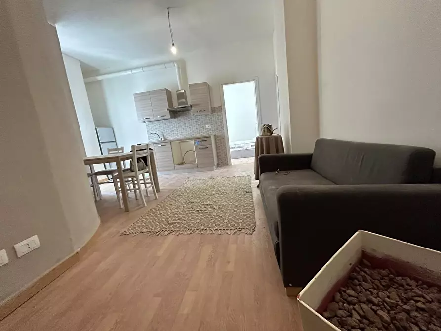 Immagine 4 di Appartamento in vendita  a Massa