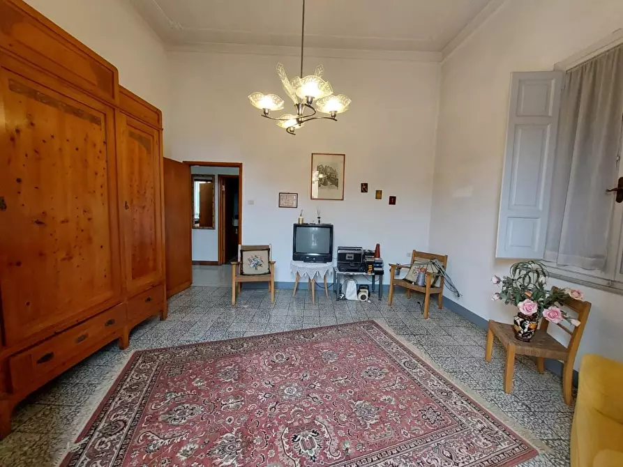 Immagine 14 di Appartamento in vendita  a Pontedera