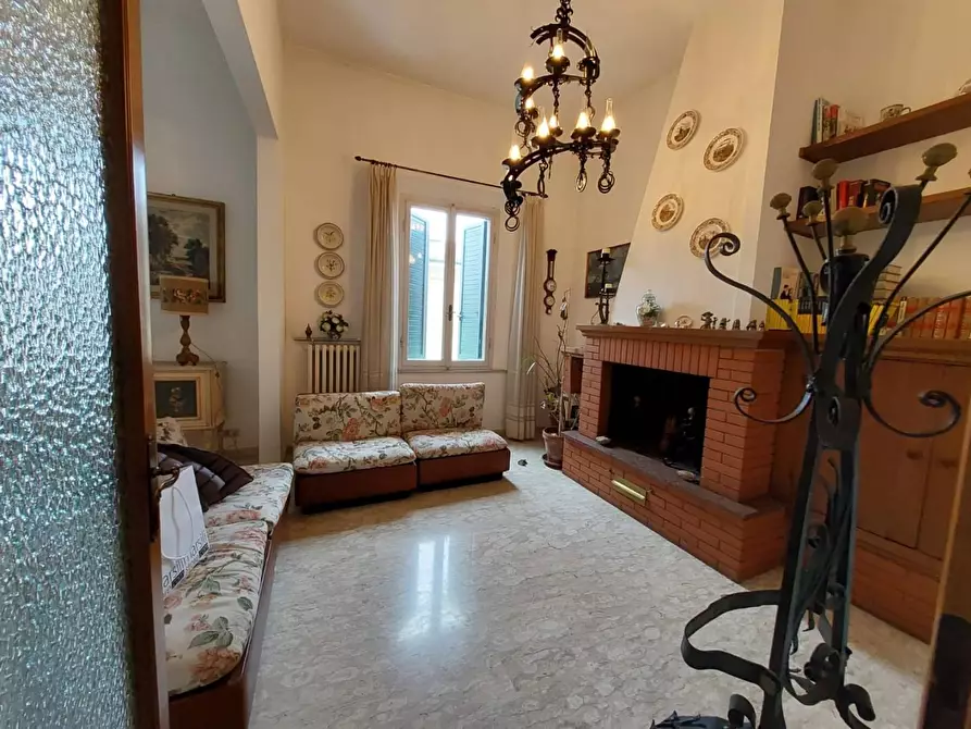 Immagine 5 di Appartamento in vendita  a Pontedera