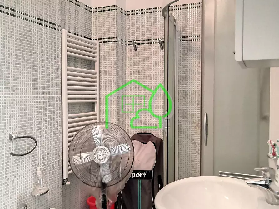 Immagine 26 di Casa semindipendente in vendita  a Viareggio