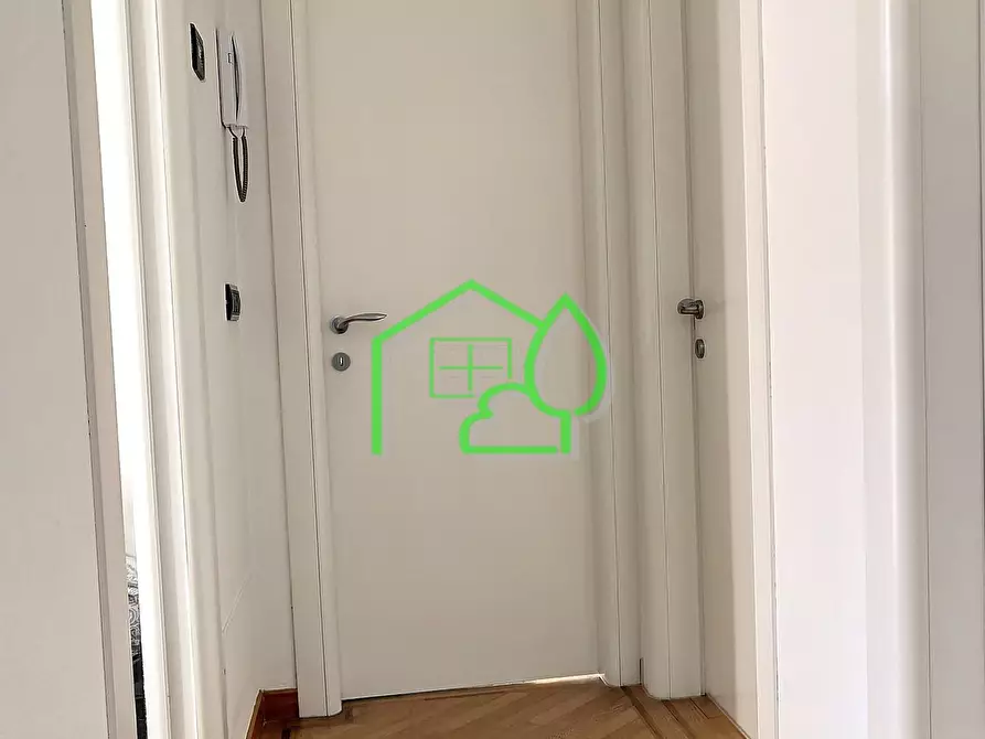 Immagine 20 di Casa semindipendente in vendita  a Viareggio