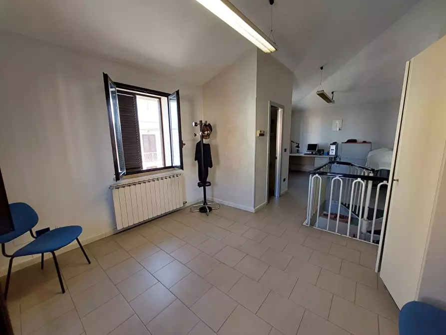 Immagine 12 di Appartamento in vendita  a Montopoli In Val D'arno