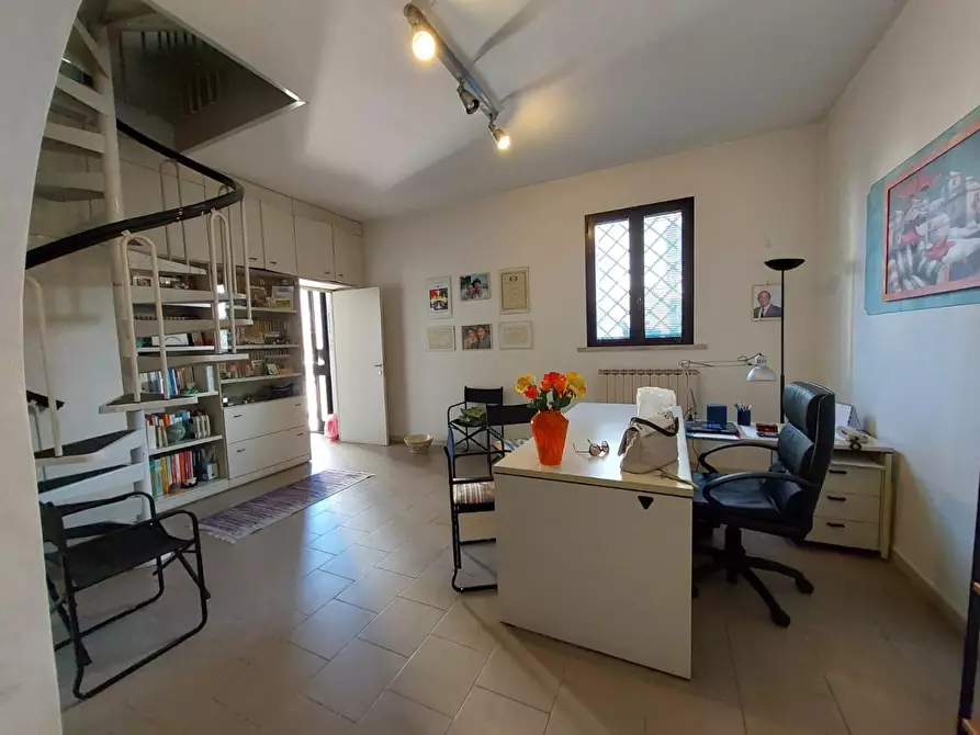 Immagine 5 di Appartamento in vendita  a Montopoli In Val D'arno