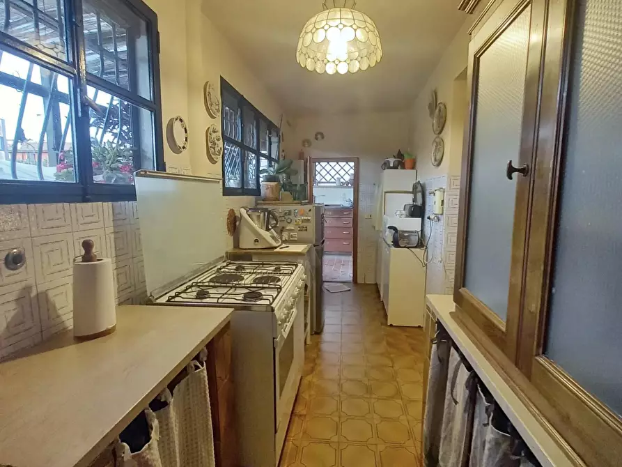 Immagine 3 di Casa indipendente in vendita  a Empoli