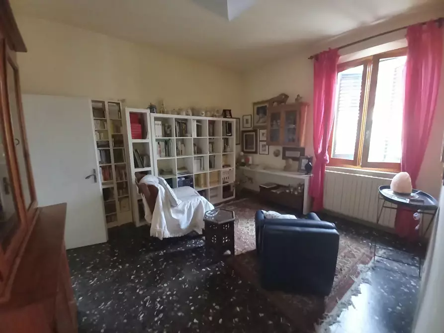 Immagine 6 di Casa indipendente in vendita  a Empoli