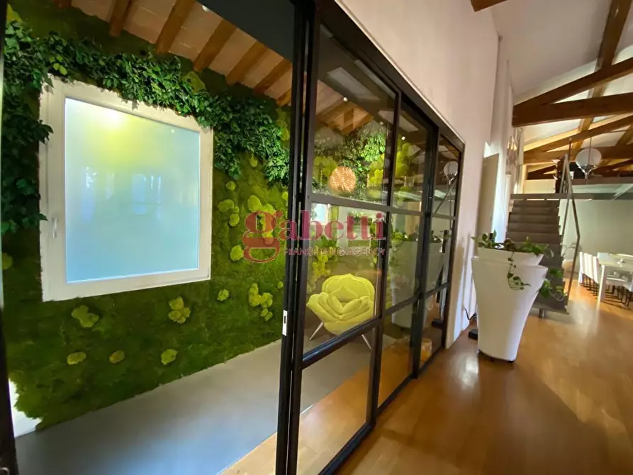 Immagine 11 di Loft/Open space in vendita  a Pisa