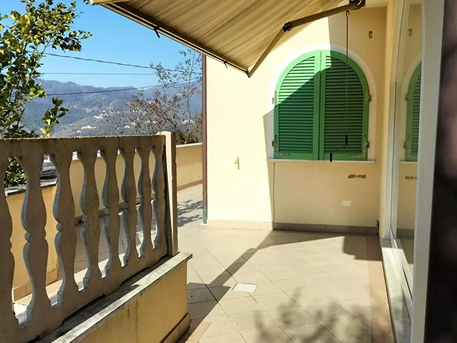 Immagine 2 di Casa indipendente in vendita  a Carrara