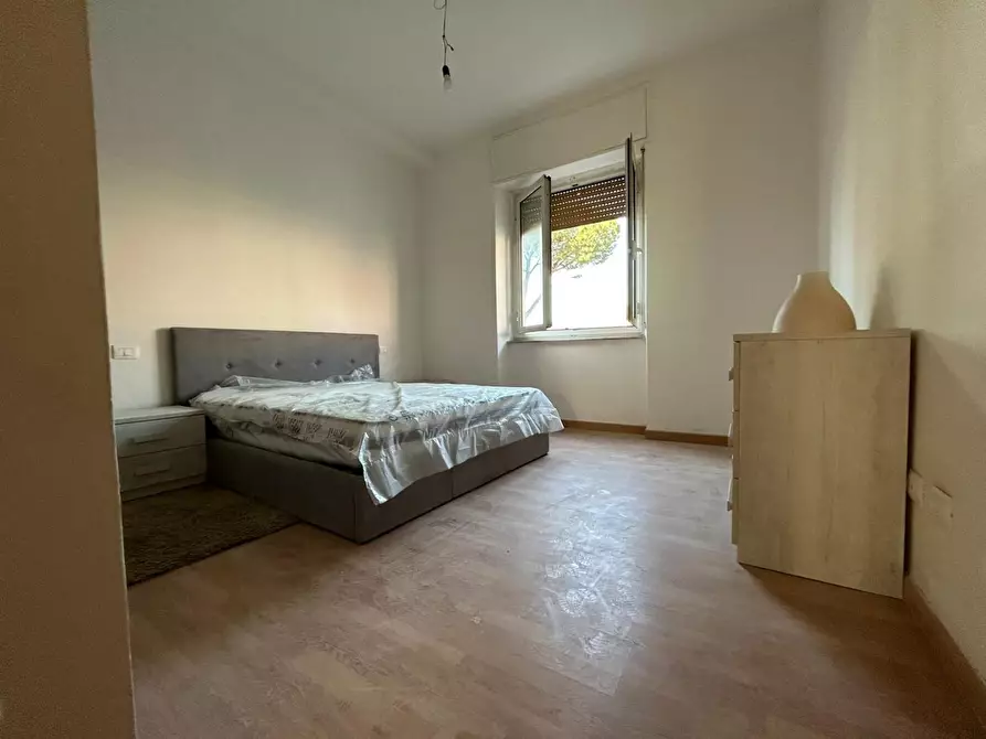 Immagine 9 di Appartamento in vendita  a Massa