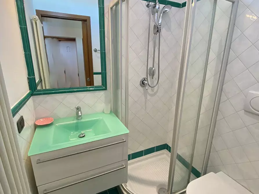 Immagine 8 di Appartamento in affitto  a Forte Dei Marmi