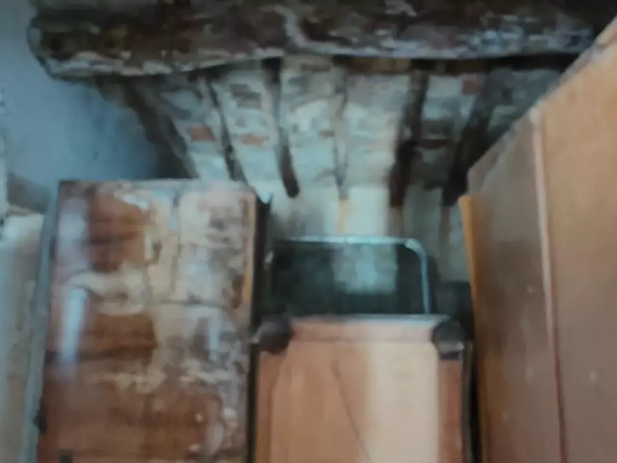 Immagine 10 di Terratetto in vendita  a Lucca