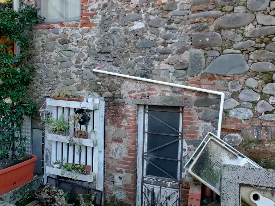 Immagine 18 di Terratetto in vendita  a Lucca
