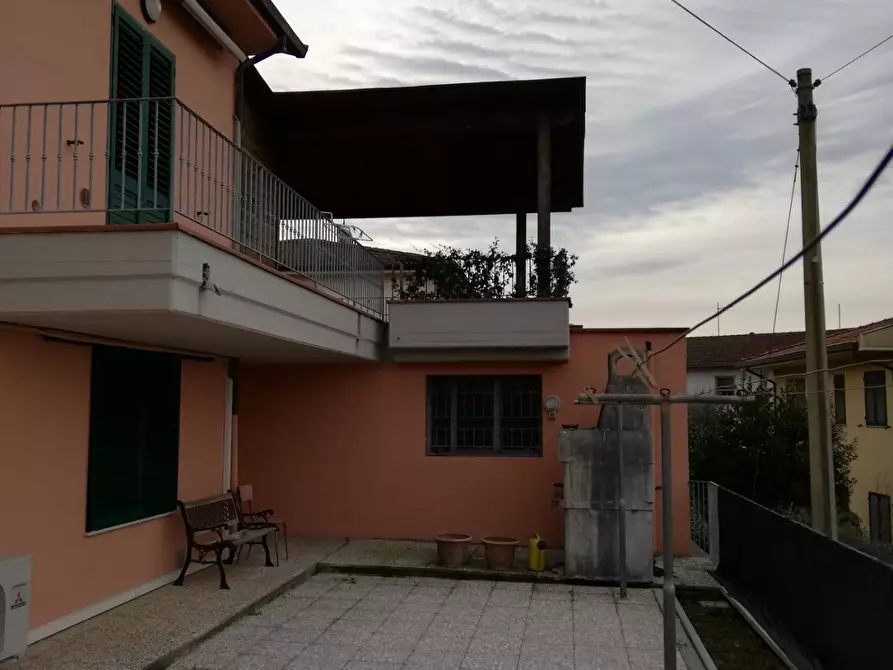 Immagine 4 di Casa indipendente in vendita  a Montopoli In Val D'arno