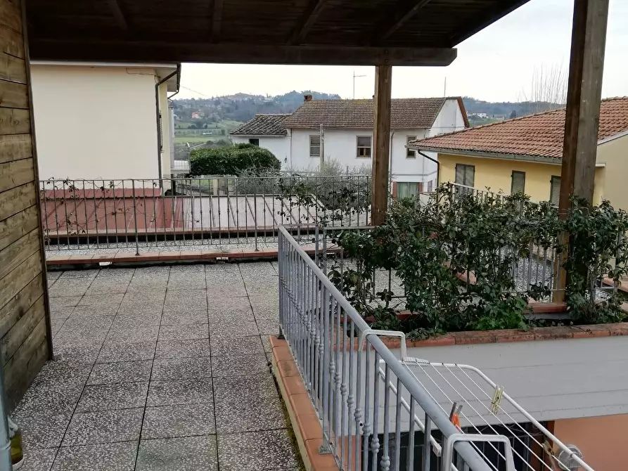 Immagine 6 di Casa indipendente in vendita  a Montopoli In Val D'arno