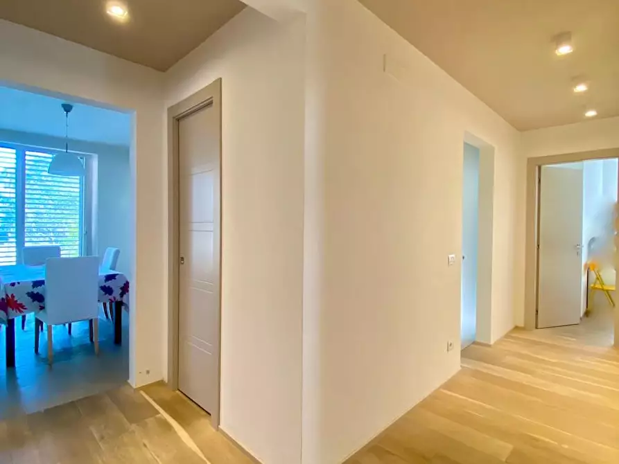 Immagine 11 di Casa indipendente in vendita  a Pisa