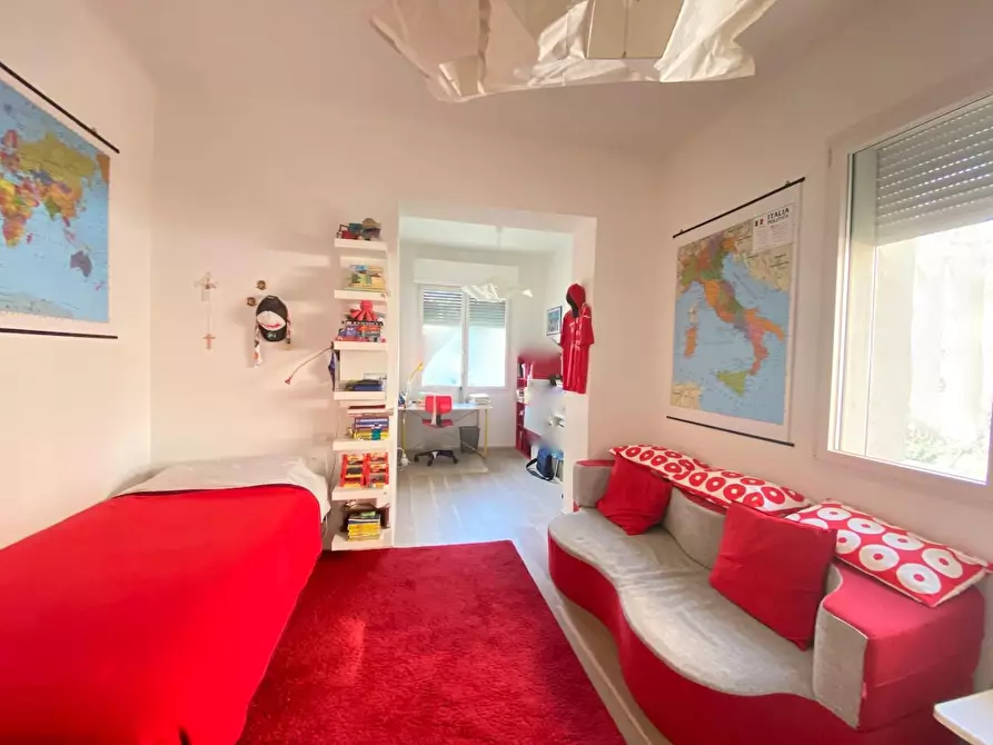 Immagine 15 di Casa indipendente in vendita  a Pisa