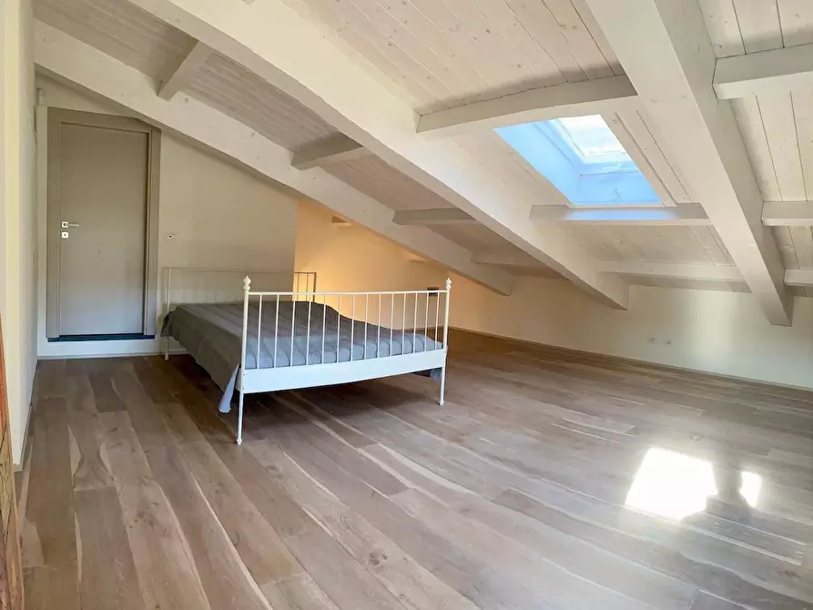 Immagine 8 di Casa indipendente in vendita  a Pisa