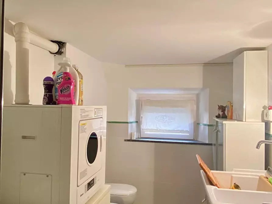 Immagine 14 di Casa indipendente in vendita  a Pisa