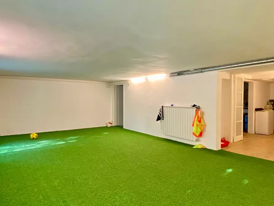 Immagine 19 di Casa indipendente in vendita  a Pisa