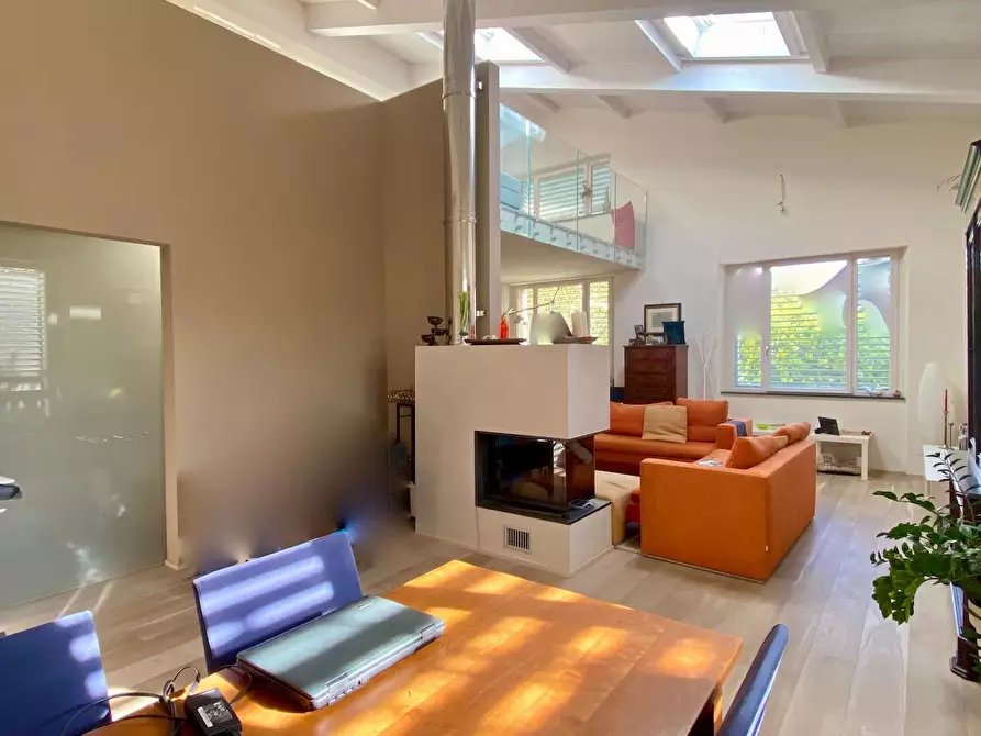 Immagine 3 di Casa indipendente in vendita  a Pisa