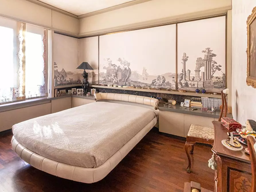 Immagine 15 di Villa in vendita  a Fucecchio