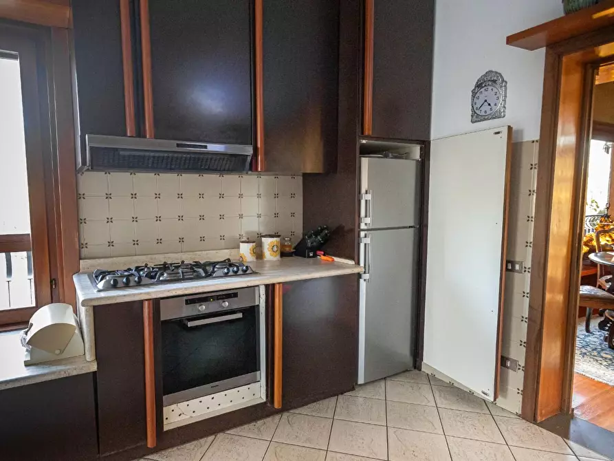 Immagine 10 di Villa in vendita  a Fucecchio