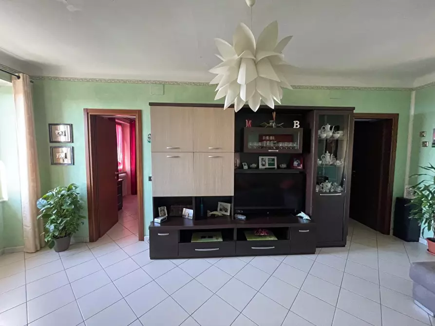 Immagine 6 di Appartamento in vendita  a Massa