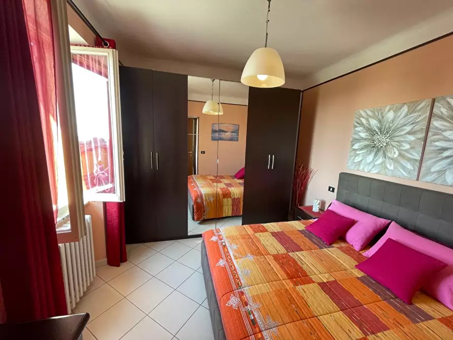 Immagine 9 di Appartamento in vendita  a Massa