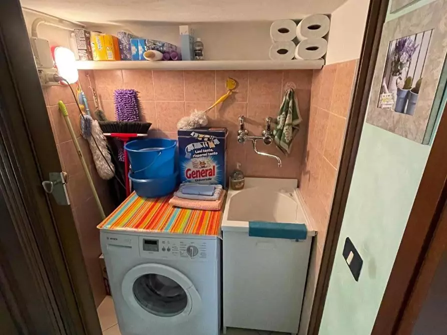 Immagine 16 di Appartamento in vendita  a Massa