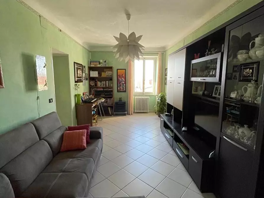 Immagine 5 di Appartamento in vendita  a Massa