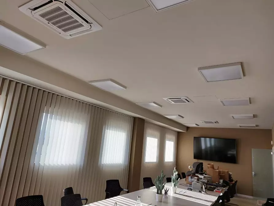 Immagine 9 di Ufficio in vendita  a Castelfranco Di Sotto