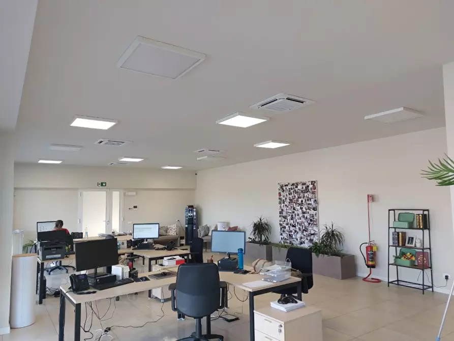 Immagine 6 di Ufficio in vendita  a Castelfranco Di Sotto