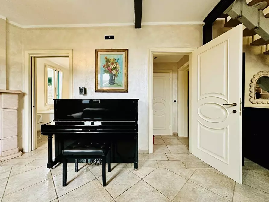 Immagine 11 di Terratetto in vendita  a Pietrasanta