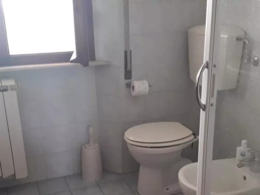 Immagine 10 di Appartamento in vendita  a Pisa