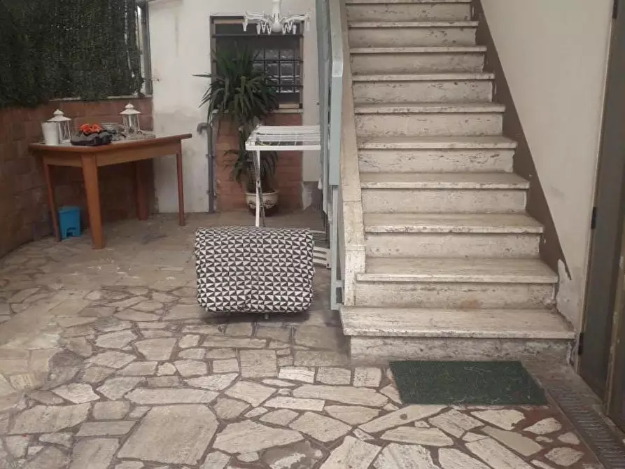 Immagine 12 di Appartamento in vendita  a Pisa