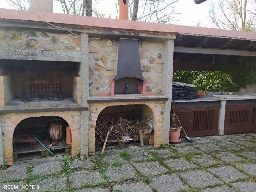 Immagine 23 di Villa in vendita  a Tresana