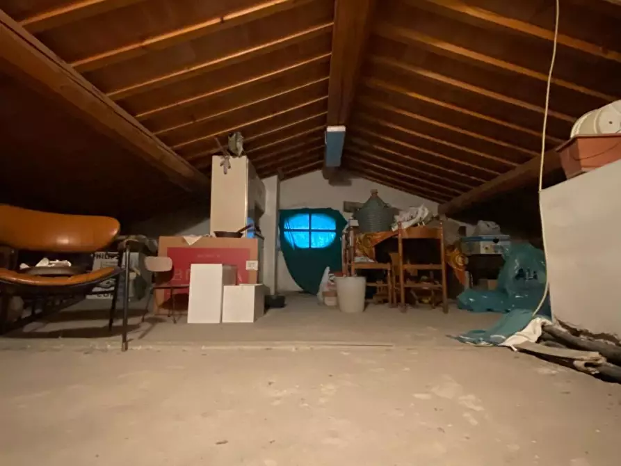 Immagine 17 di Appartamento in vendita  a Montelupo Fiorentino