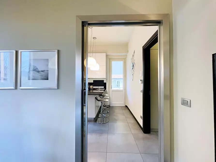 Immagine 11 di Casa indipendente in vendita  a Camaiore