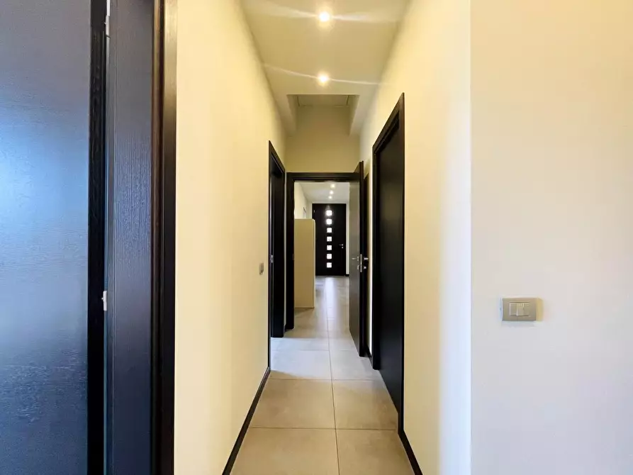 Immagine 27 di Casa indipendente in vendita  a Camaiore