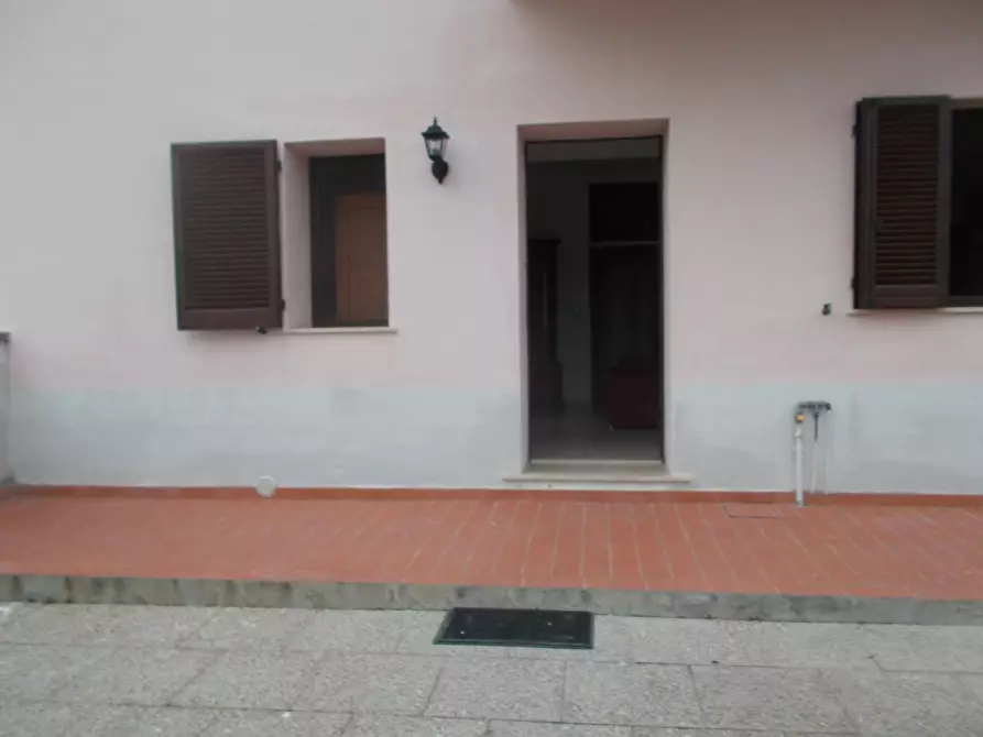 Immagine 5 di Appartamento in affitto  a Pontedera